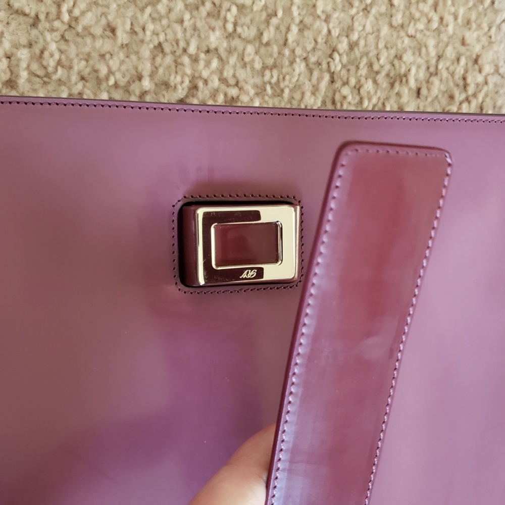 NWOT Roger Vivier Handbag Burgundy Patent Leather Luxury Designer Purple Handbag - Picture 9 of 16